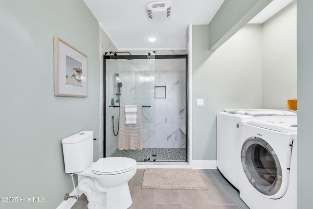 119 Sound View Drive N, Hampstead, NC 28443