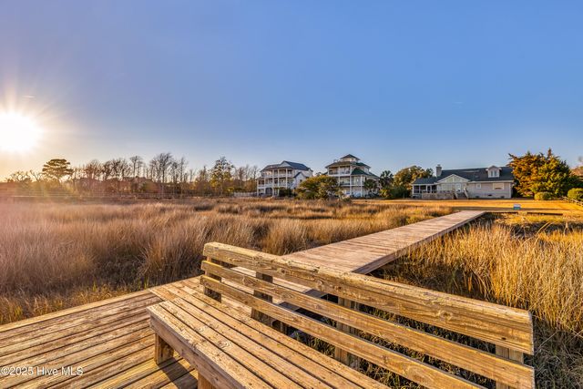 119 Sound View Drive N, Hampstead, NC 28443