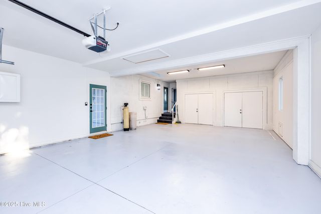 119 Sound View Drive N, Hampstead, NC 28443