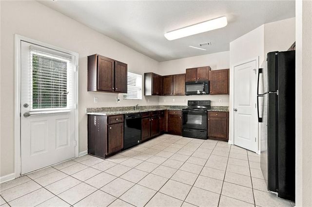 35 Olivia Way, Covington, GA 30016