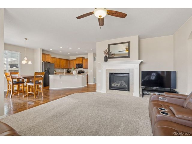 163 N Jamestown Way, Aurora, CO 80018