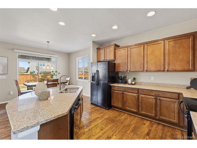 163 N Jamestown Way, Aurora, CO 80018