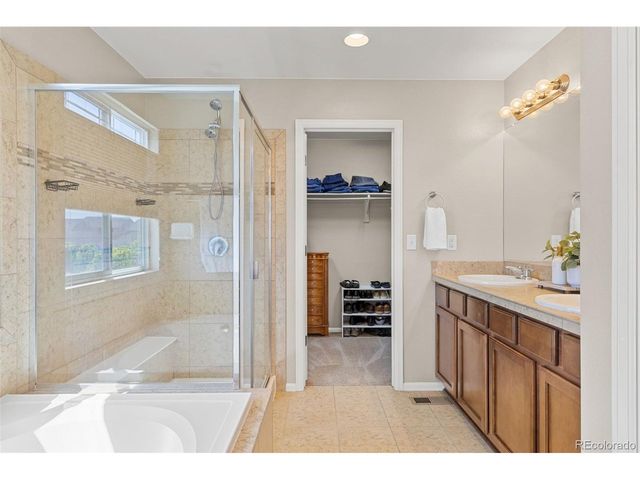 163 N Jamestown Way, Aurora, CO 80018