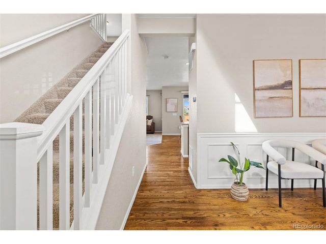 163 N Jamestown Way, Aurora, CO 80018