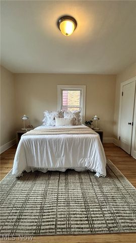3258 E Berkshire Road, Cleveland Heights, OH 44118