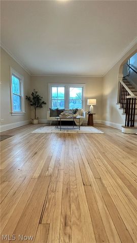 3258 E Berkshire Road, Cleveland Heights, OH 44118