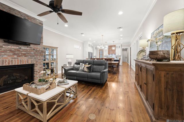 13900 Savannah Dr, St Francisville, LA 70775