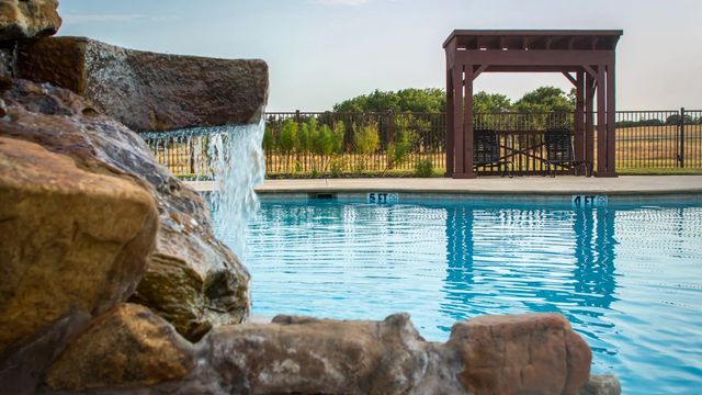 8620 Retreat Boulevard, Cleburne, TX 76033
