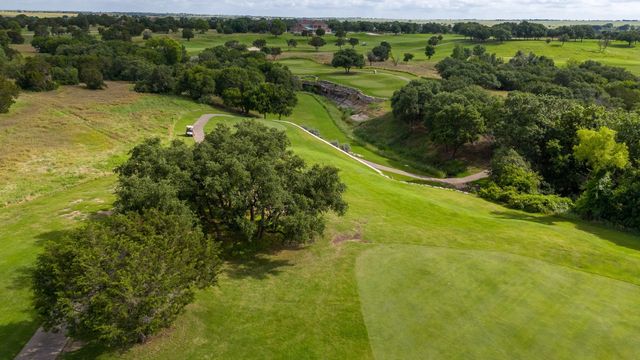 8620 Retreat Boulevard, Cleburne, TX 76033