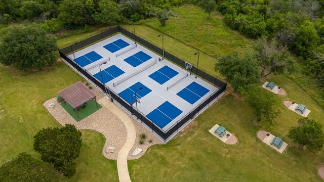 8620 Retreat Boulevard, Cleburne, TX 76033