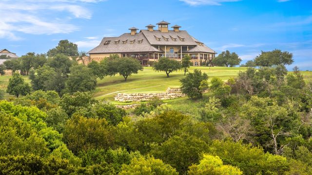 8620 Retreat Boulevard, Cleburne, TX 76033