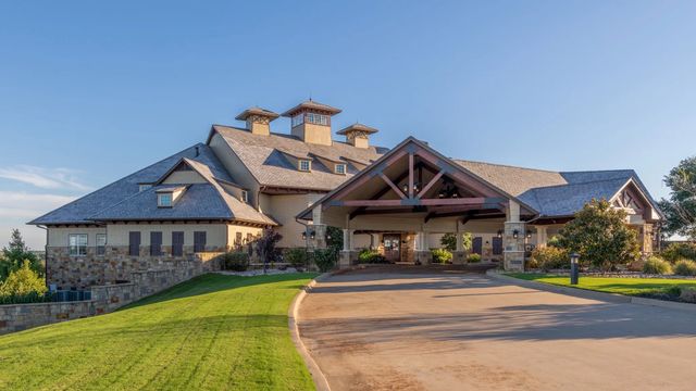 8620 Retreat Boulevard, Cleburne, TX 76033