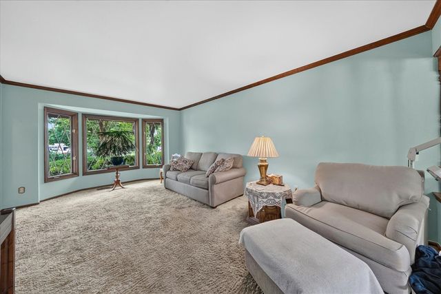 46168 Quail Ridge Court, Plymouth, MI 48170