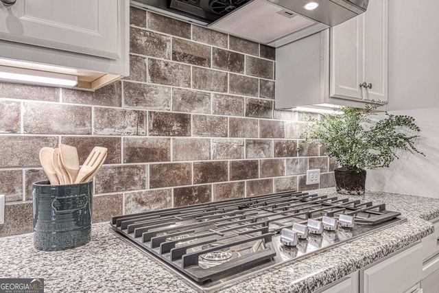 3781 Franks Way, Loganville, GA 30052