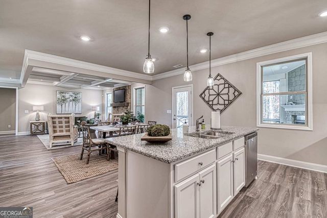 3781 Franks Way, Loganville, GA 30052