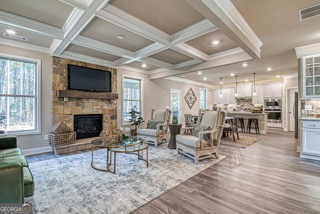 3781 Franks Way, Loganville, GA 30052