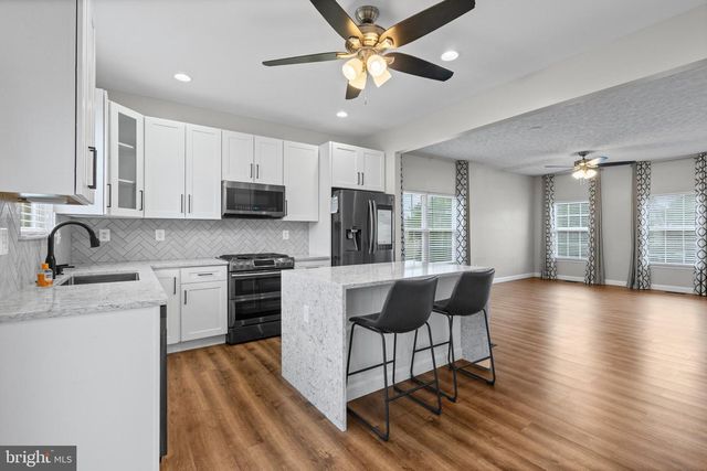 2108 STREAMWAY CT, Woodlawn, MD 21207