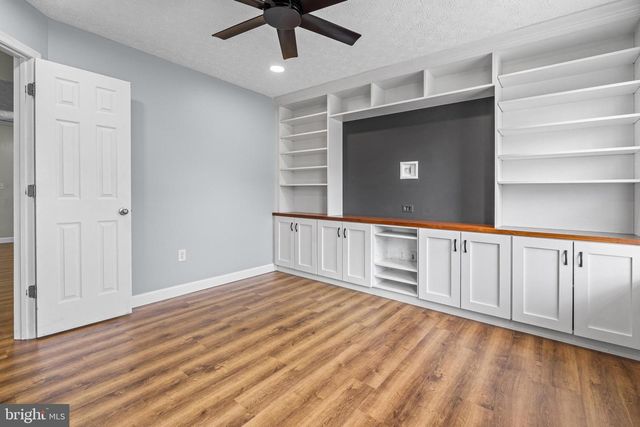 2108 STREAMWAY CT, Woodlawn, MD 21207