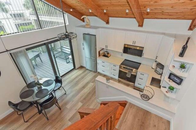 1605 S Us Highway 1 9h, Jupiter, FL 33477
