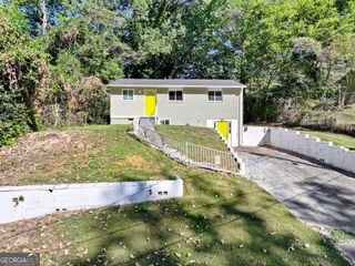 477 Fairlane Circle NW, Atlanta, GA 30331