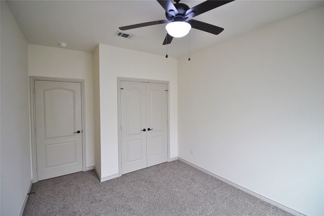 112 Bridle Court, Mabank, TX 75143