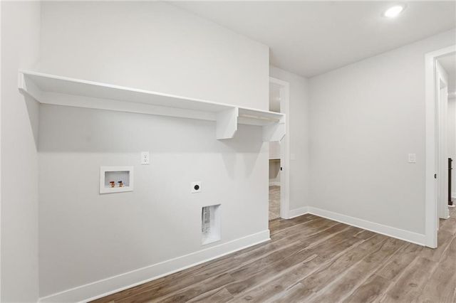 20647 Skyview Lane, Spring Hill, KS 66083