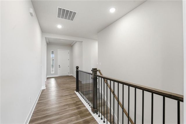 20647 Skyview Lane, Spring Hill, KS 66083