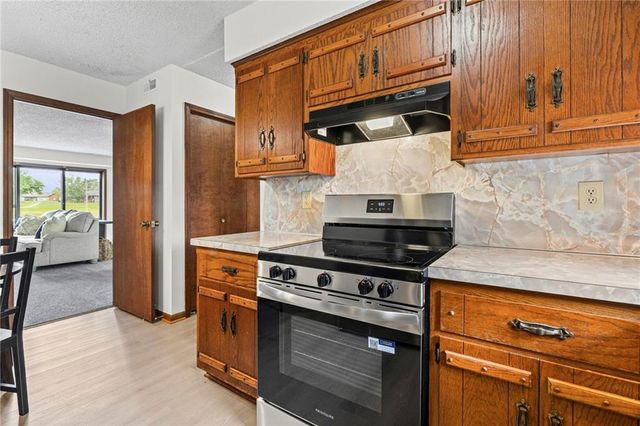 1105 Jeff Circle, Paola, KS 66071
