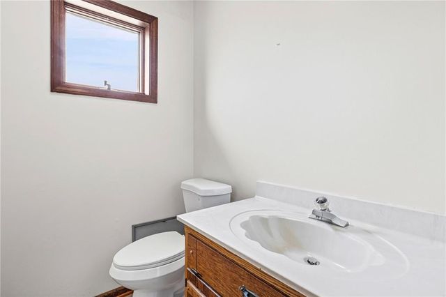 1105 Jeff Circle, Paola, KS 66071