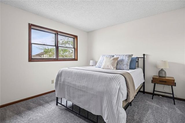 1105 Jeff Circle, Paola, KS 66071