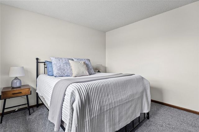 1105 Jeff Circle, Paola, KS 66071