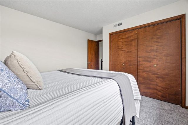 1105 Jeff Circle, Paola, KS 66071