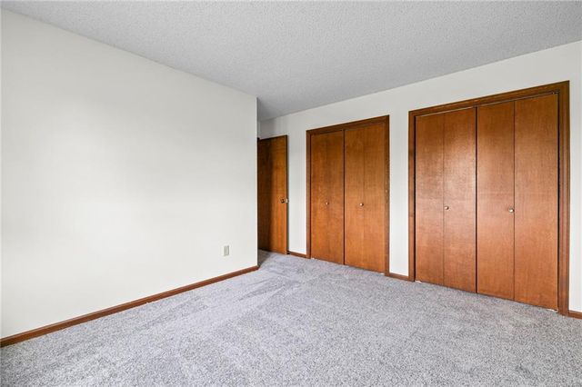 1105 Jeff Circle, Paola, KS 66071