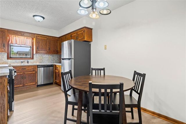 1105 Jeff Circle, Paola, KS 66071