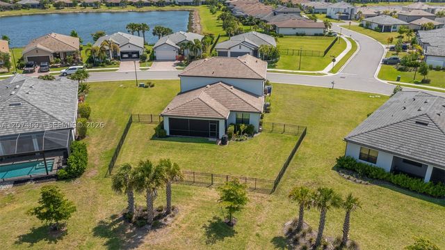16241 Rosemallow Ln, Other, FL 33920