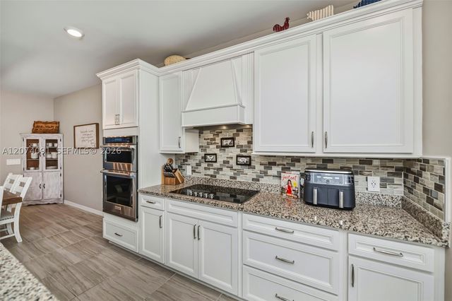 16241 Rosemallow Ln, Other, FL 33920