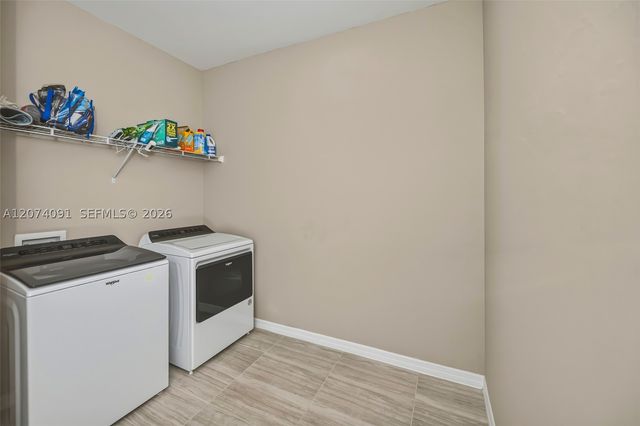 16241 Rosemallow Ln, Other, FL 33920