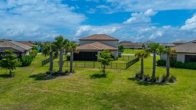 16241 Rosemallow Ln, Other, FL 33920