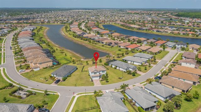 16241 Rosemallow Ln, Other, FL 33920