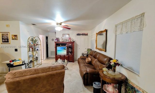 16241 Rosemallow Ln, Other, FL 33920
