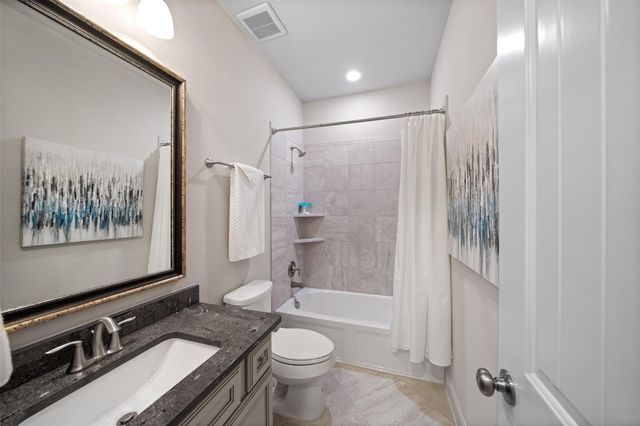 10935 Sarah Bluff Lane, Cypress, TX 77433