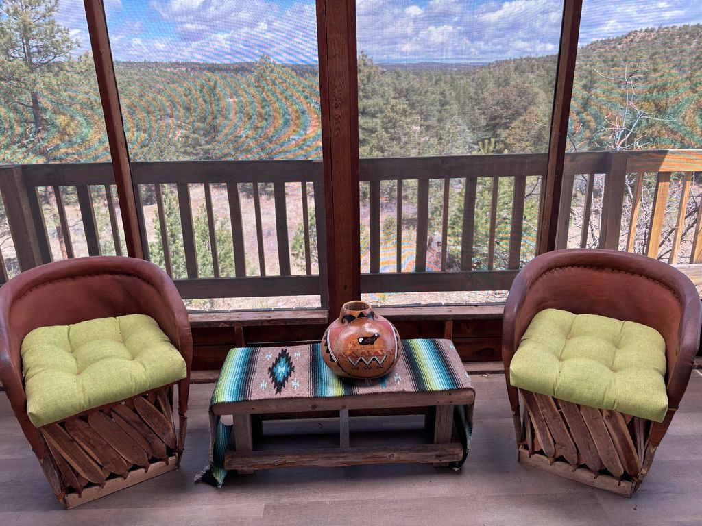 Image 20 of property listing at 37 Lasso Lane Lane, Pie Town, NM 87827