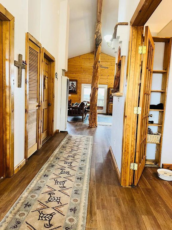 Image 28 of property listing at 37 Lasso Lane Lane, Pie Town, NM 87827