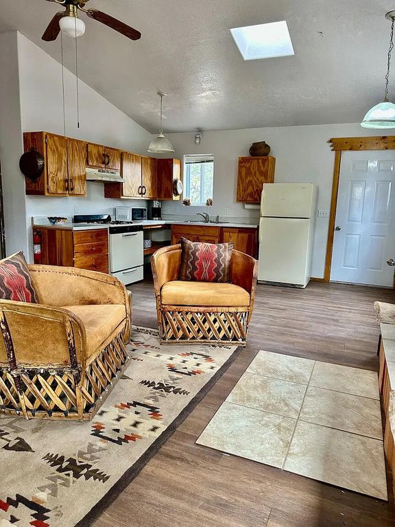 Image 31 of property listing at 37 Lasso Lane Lane, Pie Town, NM 87827