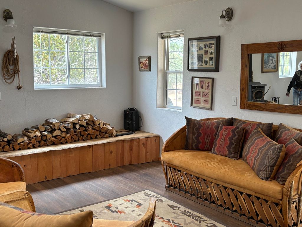 Image 44 of property listing at 37 Lasso Lane Lane, Pie Town, NM 87827