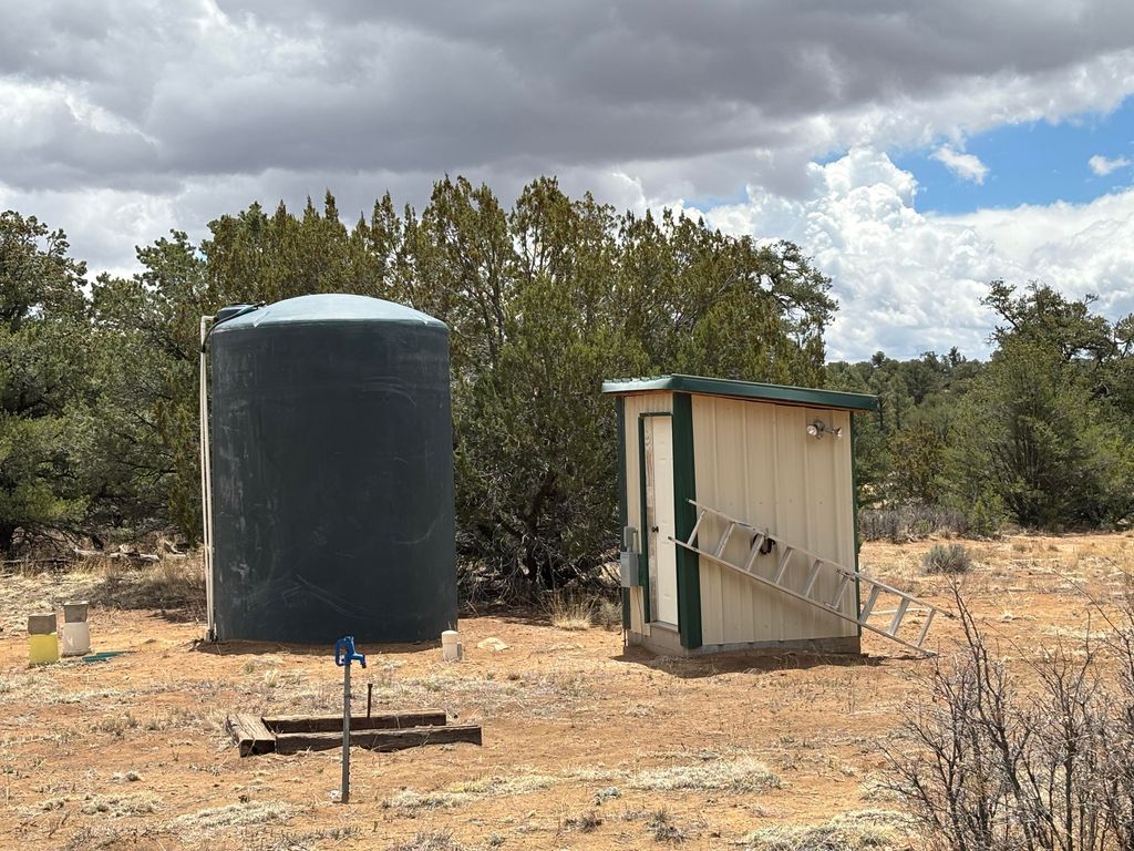 Image 45 of property listing at 37 Lasso Lane Lane, Pie Town, NM 87827