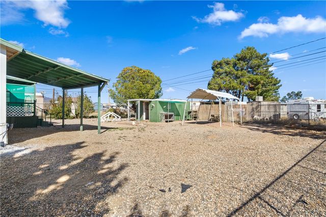 3323 E Leroy Avenue, Kingman, AZ 86409