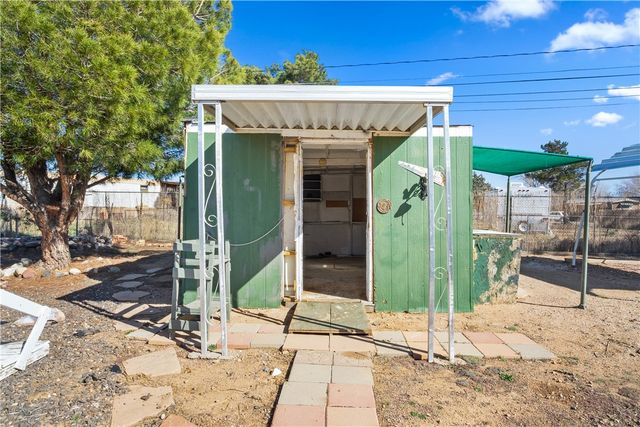 3323 E Leroy Avenue, Kingman, AZ 86409