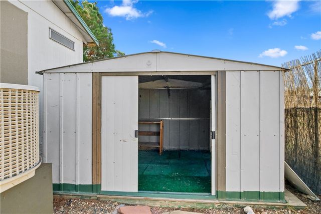 3323 E Leroy Avenue, Kingman, AZ 86409