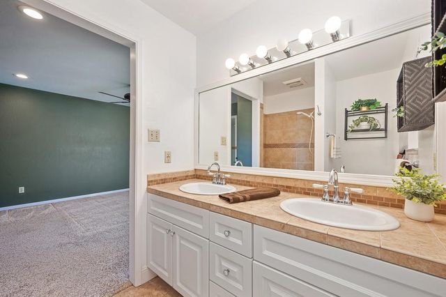 6619 Stratton Ave, Citrus Heights, CA 95621